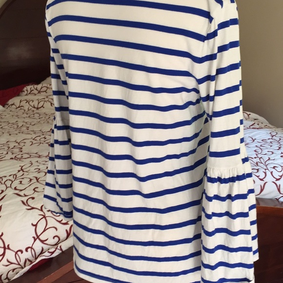 Top - Picture 4 of 8